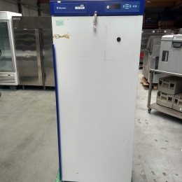 Koelkast farmacie Dometic